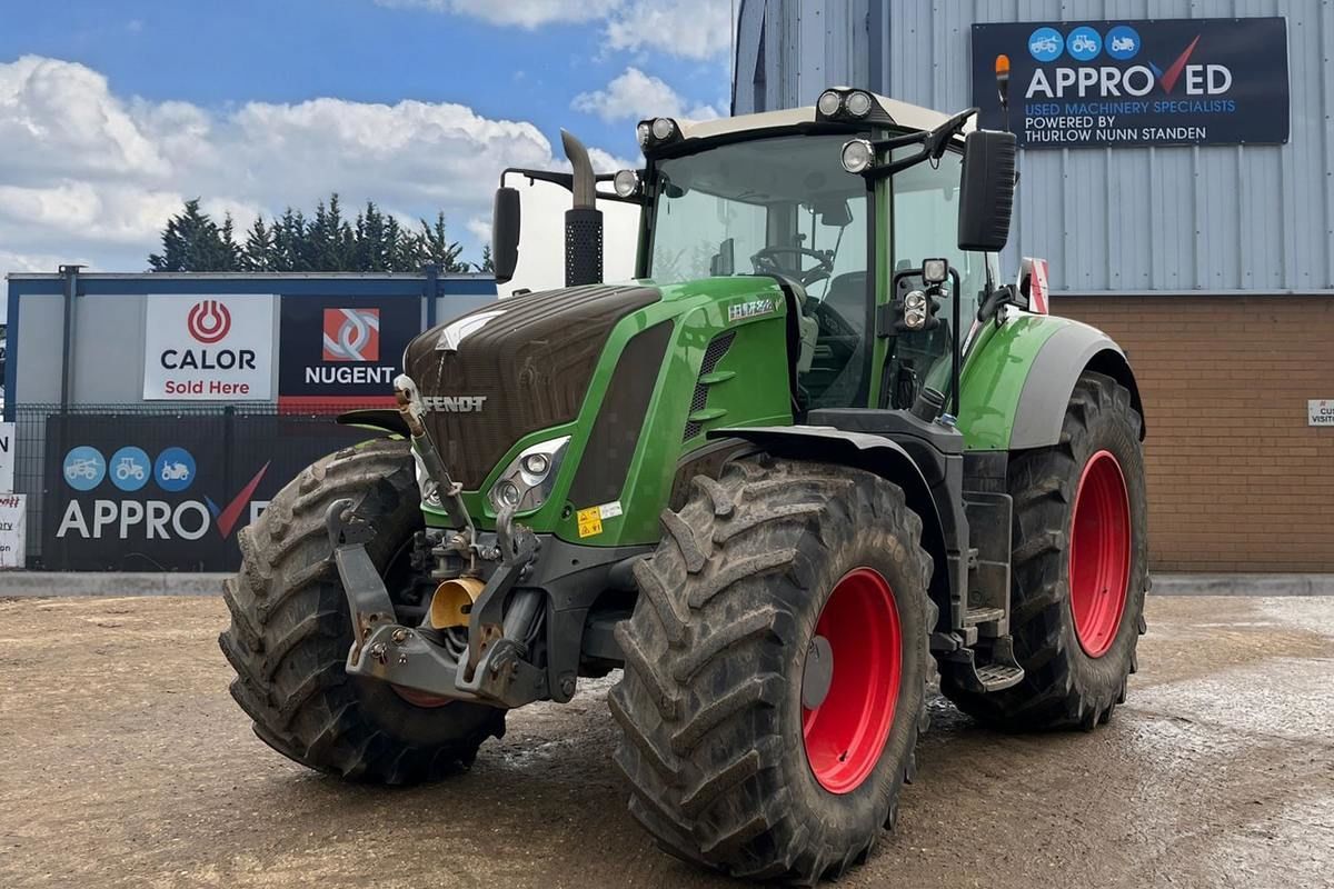 E-FARM: Fendt 828 Vario - Tractor - id JSURCA5 - €147,859 - Year of construction: 2020 - Engine hours: 2,534,Engine power (HP): 280,United Kingdom