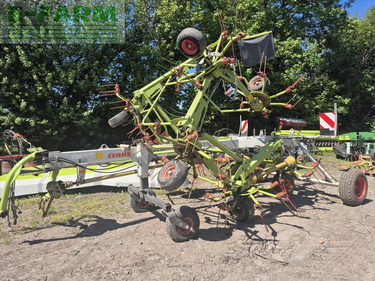 Claas Volto 1300 T Tedder €14,958