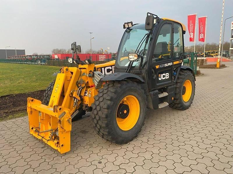 E-FARM: JCB 538-60 AGRI Super - Telehandler - id PJ5A6KQ - €79,900 - Year of construction: 2021 - Engine hours: 1,202,Engine power (HP): 125,Germany