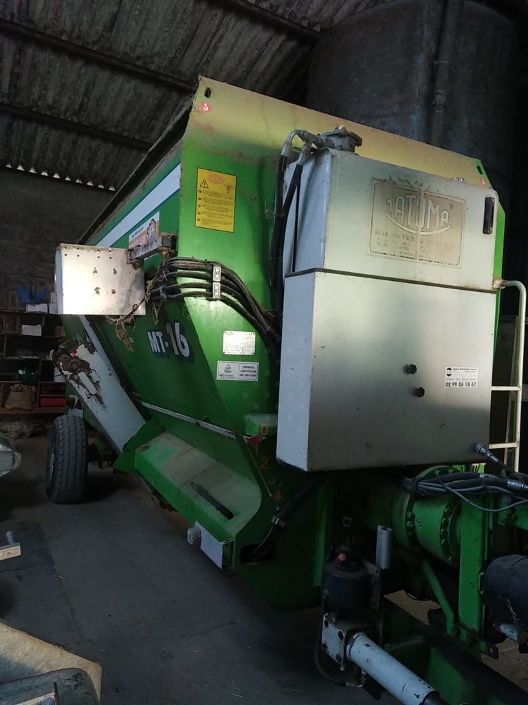 E-FARM: Tatoma mt16 - Mezcladora de alimentos - id DW4TRHW - 10.000 € - Año: 2008 - Francia