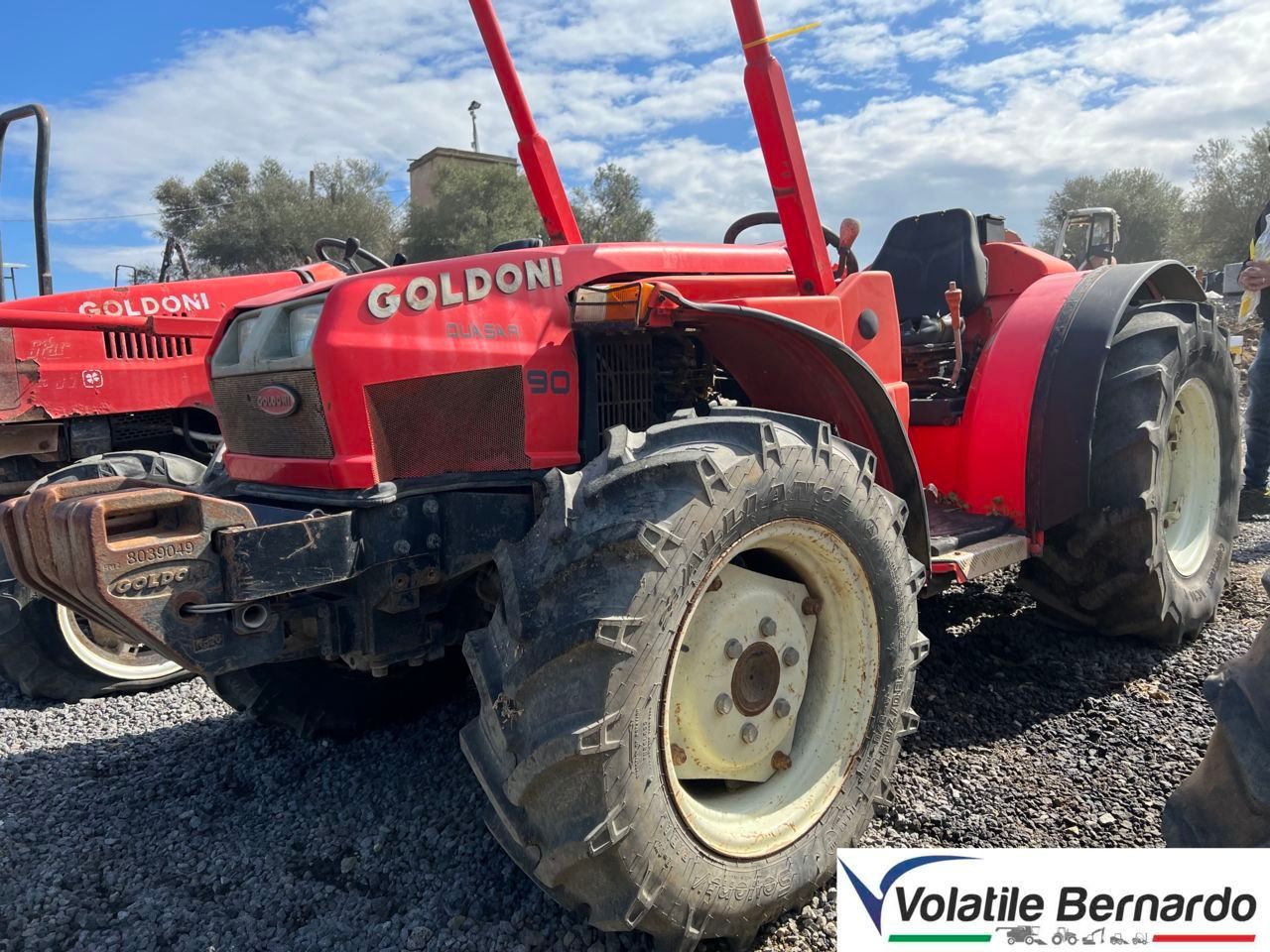 E-FARM: Goldoni quasar 90 - Tractor - id 7IN3MTZ - 15.000 € - Año: 2001 - Potencia del motor: 90,Italia
