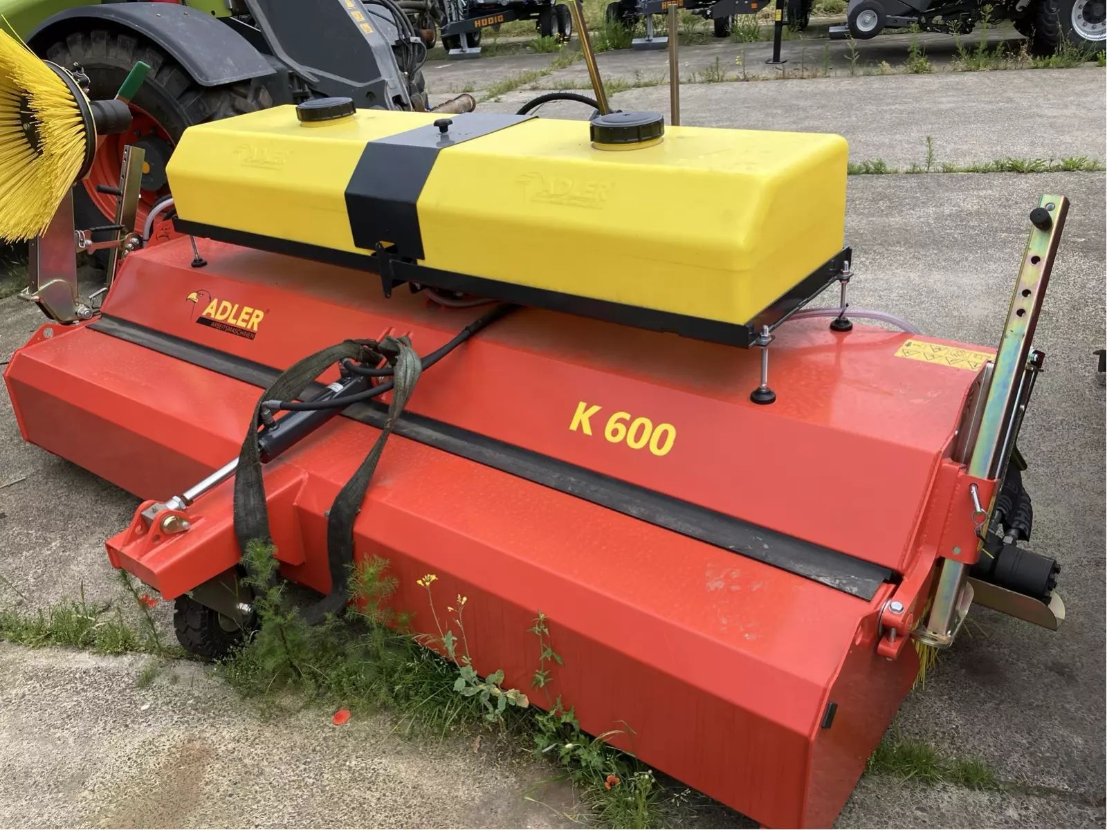 E-FARM: adler arbeitsmaschinen k 600 - Kommunaltechnik - id PIXTYDQ - 9.900 € - Baujahr: 2023 - Deutschland