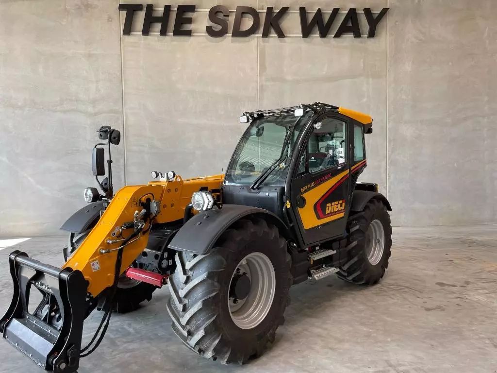E-FARM: Dieci agri plus 42.7 vs evo2 - Teleszkópos rakodó - id NFEE8HM - Gyártási év: 2024 - Motor teljesítménye (LE): 153,Dánia