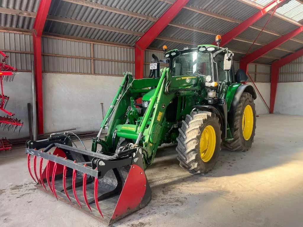 E-FARM: John Deere 6120 M - Traktor - id S5CMDFY - 110.618 € - Produktionsår: 2023 - Motortimer: 1.300,Motoreffekt (HP): 145,Danmark