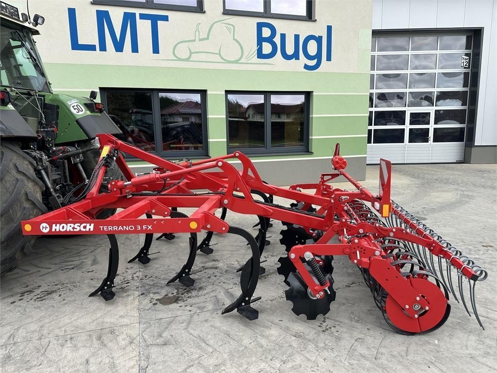 HORSCH Terrano 3 FX Kultywator