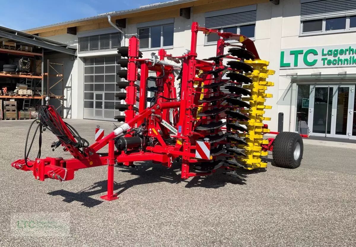 E-FARM: pöttinger terradisc 5001 t - Herse rotative - id MB59QVT - 47 500 € - Année: 2024 - Autriche