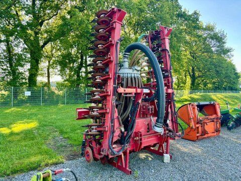 E-FARM: Schuitemaker exacta 870, gülle grünland injektor, 8.64 m - Öntözés - id Q5SCY9R - 15 967 EUR - Gyártási év: 2010 - Németország