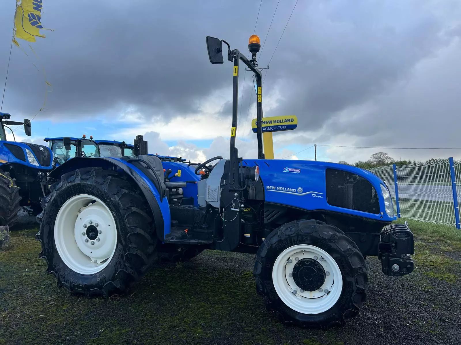 New Holland T3.60 LP Tractor €35,950
