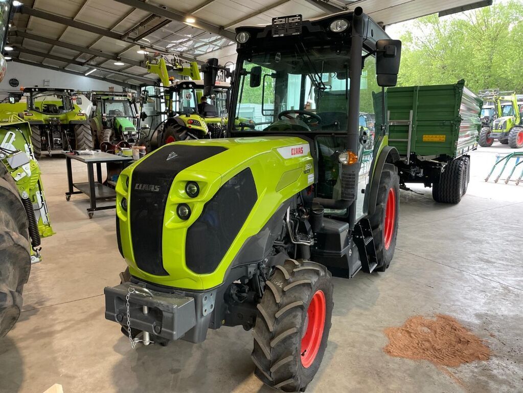 Claas Nexos 260 M Traktor 57.500 €