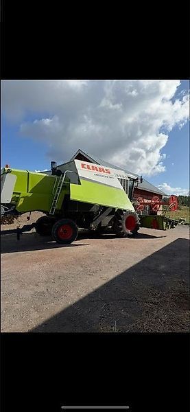 Claas Medion 310 Kombajn zbożowy 63 745 €