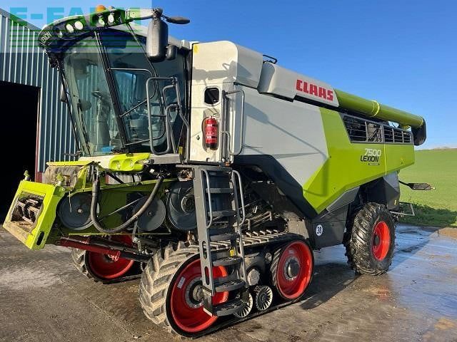 Claas Lexion 7500 Combine harvester €293,907