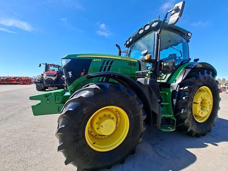 John Deere 6215 R Trattore 102.960 €