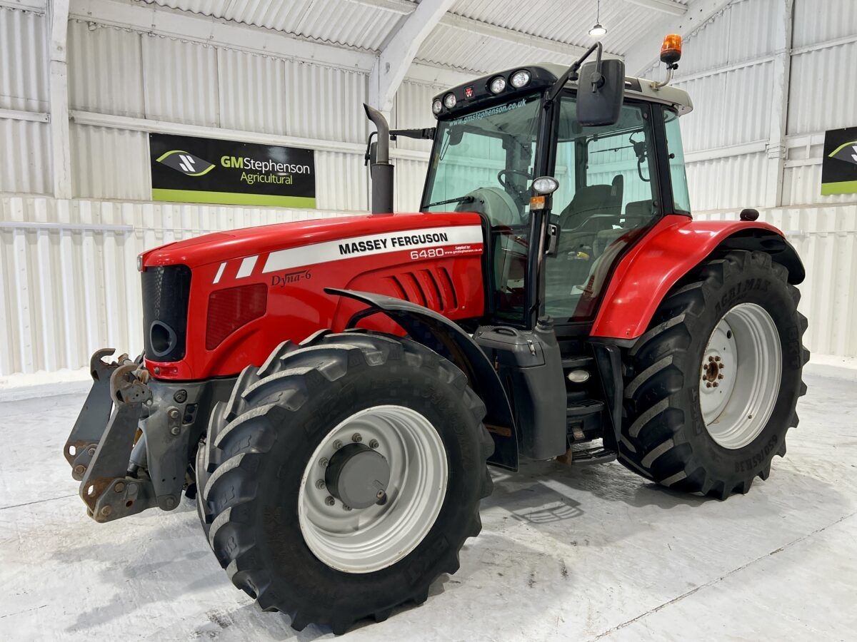 Massey Ferguson 6480 tractor €41,724
