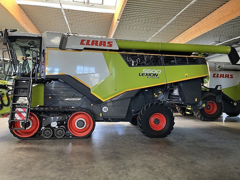 E-FARM: Claas lexion 5500 tt preis reduziert !!! - Combine harvester - id ULM8QMW - €205,000 - Year of construction: 2020 - Engine hours: 1,100,Engine power (HP): 408,Germany