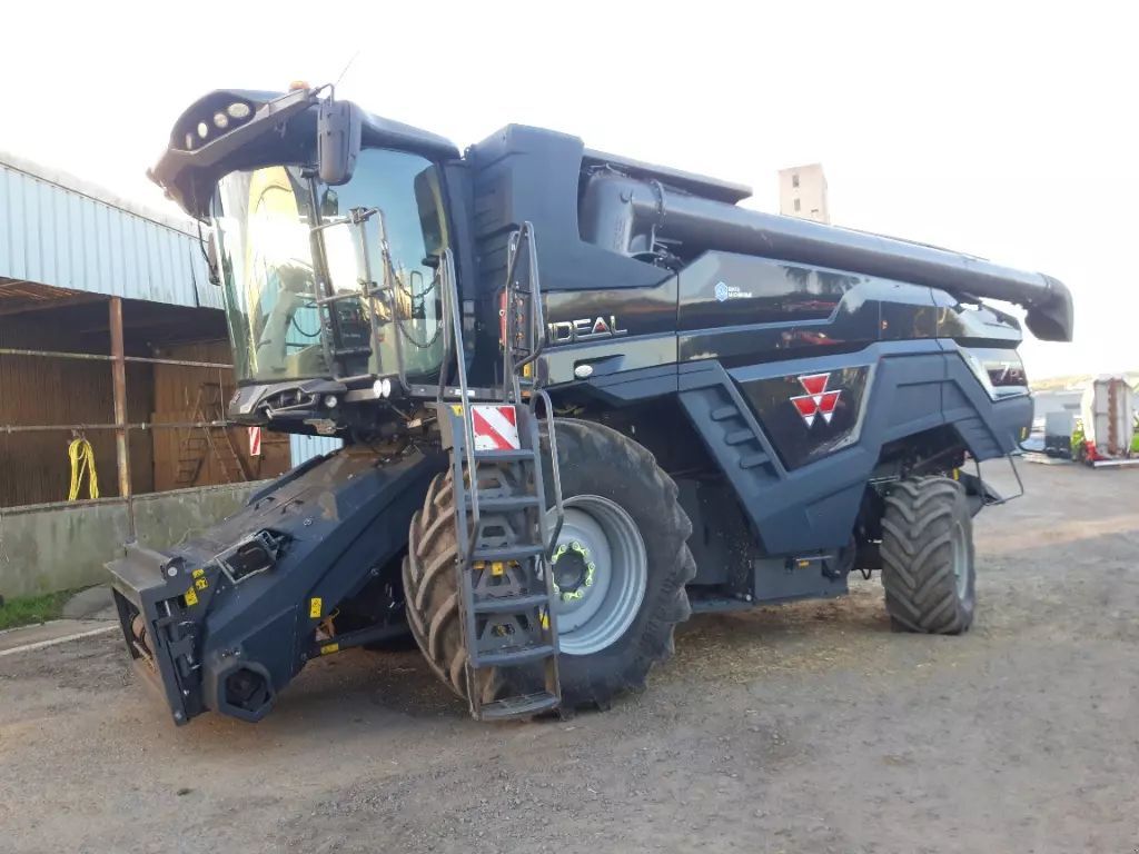 Massey Ferguson Ideal 7 Kombajn zbożowy 200 000 €