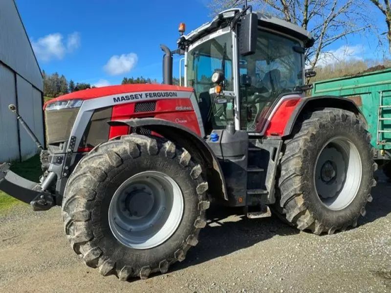 Massey Ferguson 8S.245 Traktor 127.000 €