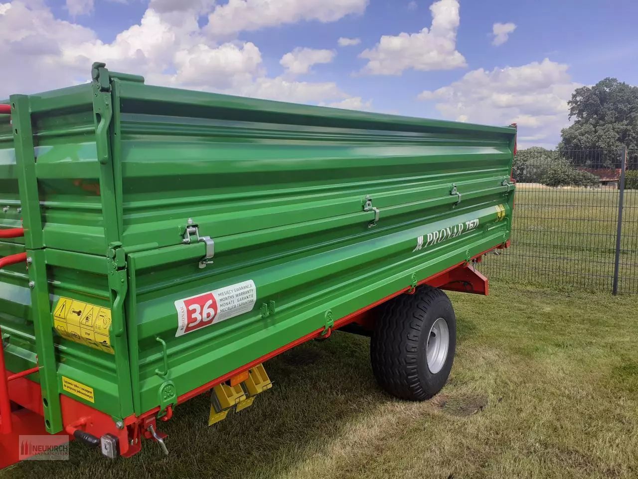 E-FARM: Pronar t671 - Kipper - id AHQWUDW - 10.084 € - Baujahr: 2022 - Deutschland