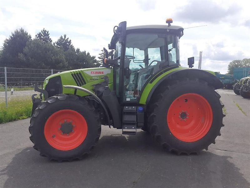 E-FARM: Claas Arion 450 CIS+ - Traktor - id 3TKKX3G - 97.700 € - Baujahr: 2024 - Abgelesene Motorstunden: 224,Motorleistung (PS): 132,Deutschland