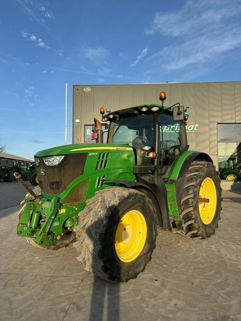 John Deere 6210 R Tractor 55.000 €