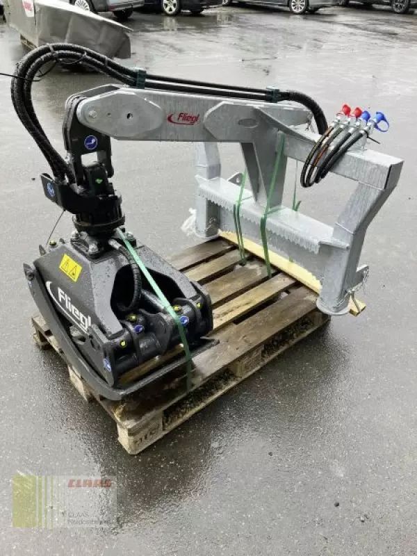 Fliegl rzxflm185000 rz 185 combi+ Attachment €3,600