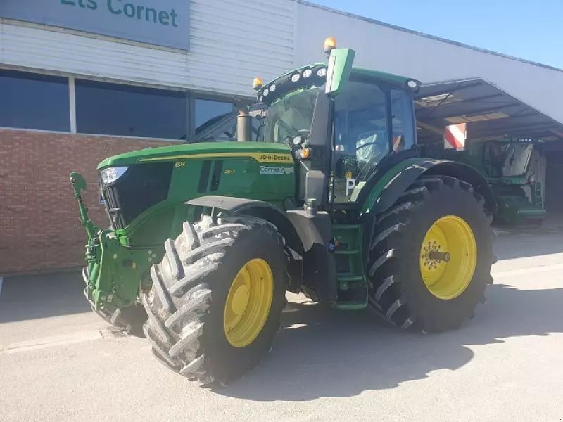 E-FARM: John Deere 6R 250 - Traktor - id IHZXHEB - 175.000 € - Baujahr: 2024 - Abgelesene Motorstunden: 1.434,Motorleistung (PS): 250,Frankreich