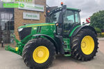 John Deere 6250 R tractor €147,824