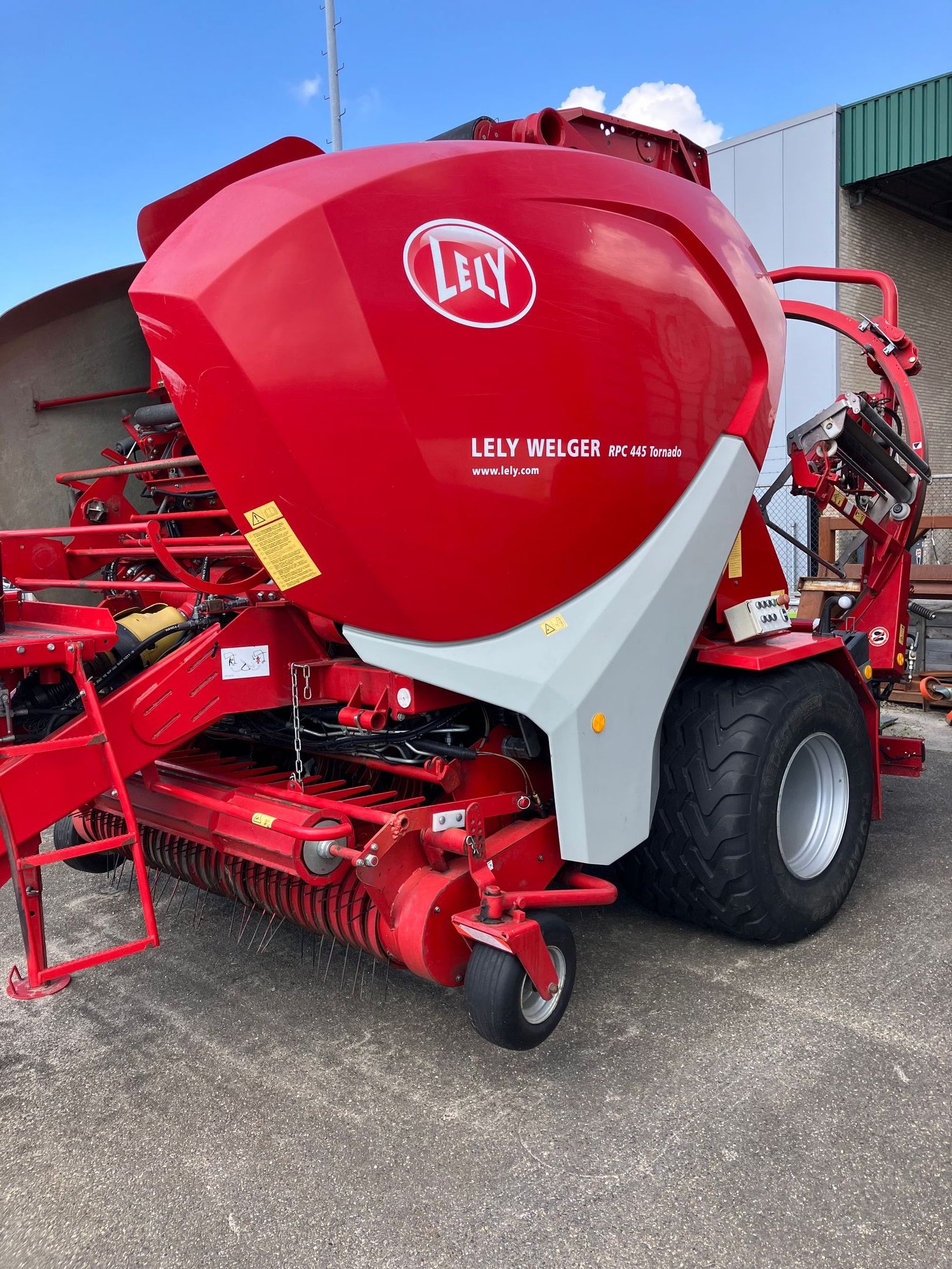 Lely-Welger RPC 445 Tornado Baler €18,500