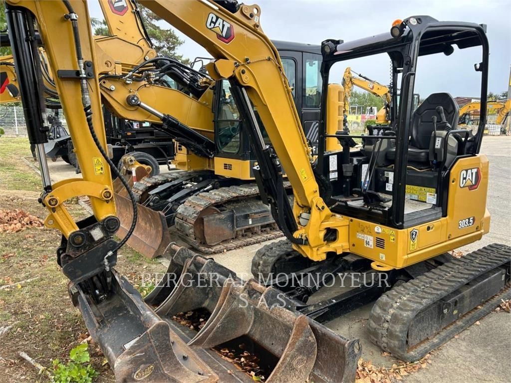Caterpillar 303.5 Ερπυστριοφόρος εκσκαφέας 42.000 €