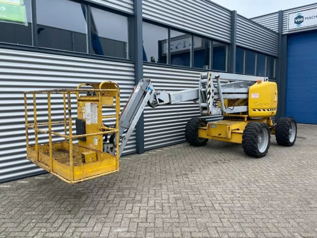Genie z51/30j rt hoogwerker knikarmhoogwerker Piattaforma semimovente 16.950 €