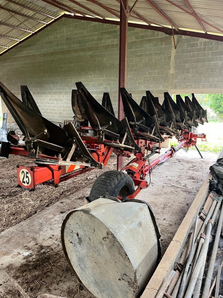 GREGOIRE BESSON spwy9 Charrue 17 900 €