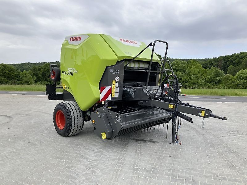 E-FARM: Claas Rollant 520 RC - Ballenpresse - id 2RNBRIC - 28.500 € - Baujahr: 2023 - Deutschland