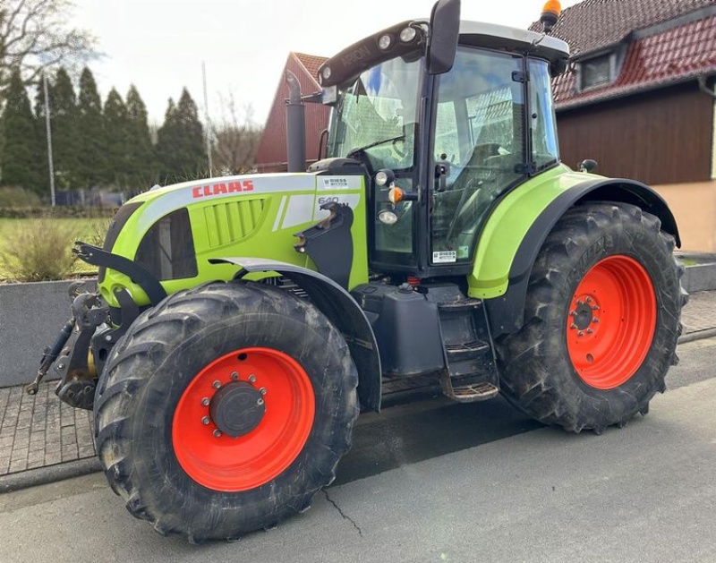 Claas Arion 640 CIS tractor 53 200 €