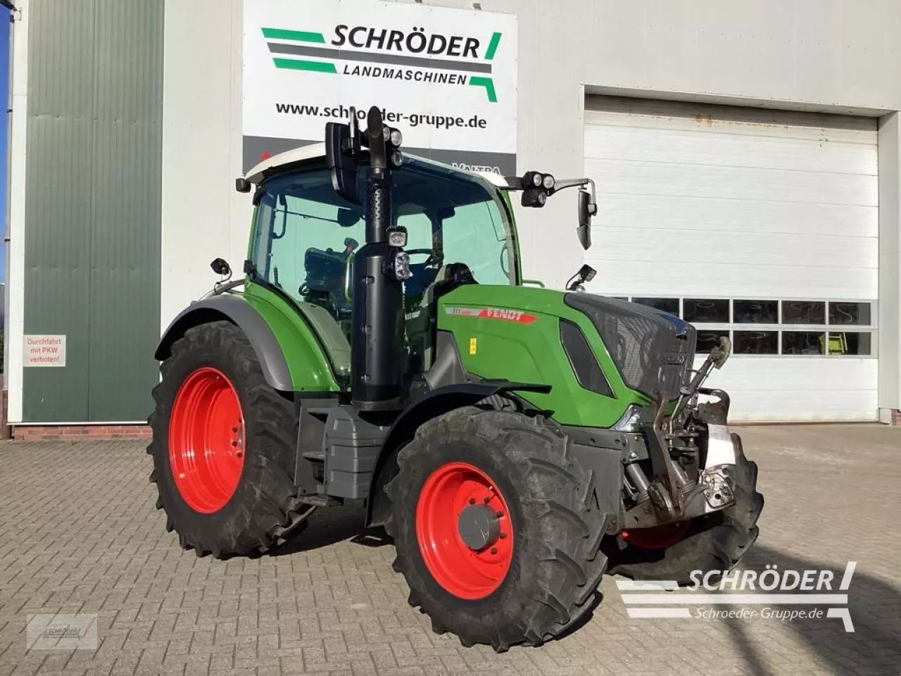 Fendt 311 Vario Profi Traktor 94 885 €