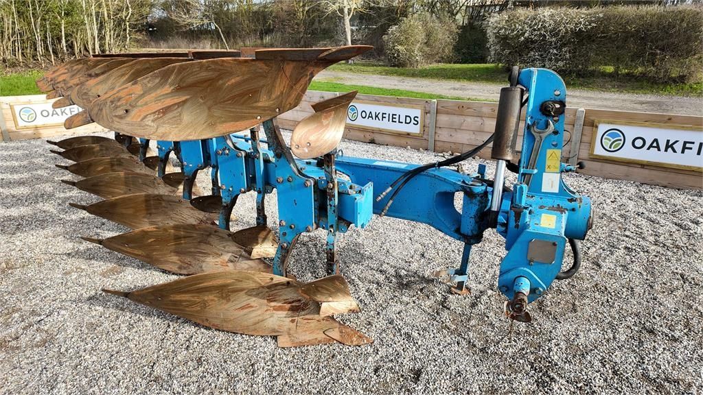 Lemken europal 9 on land/in furrow 6+1 furrow plough Plough €10,896