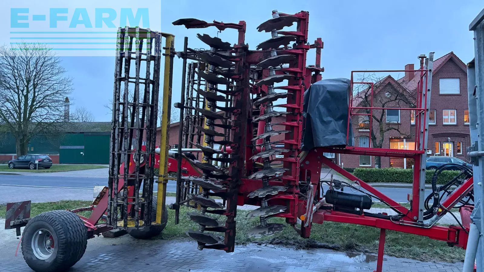 Pöttinger Terradisc  6001 T Disc harrow €27,000