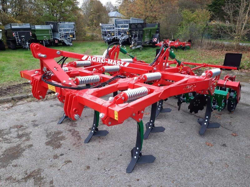 AGRO-MASZ runner 30 + federstempelwalze 600 cultivator €11,345