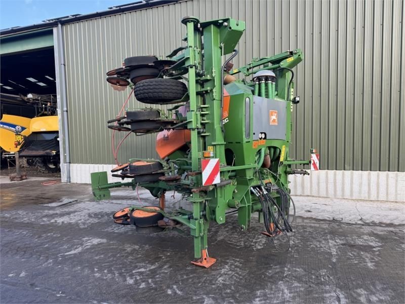 Amazone EDX 6000-2 C Drilling machine combination €19,380