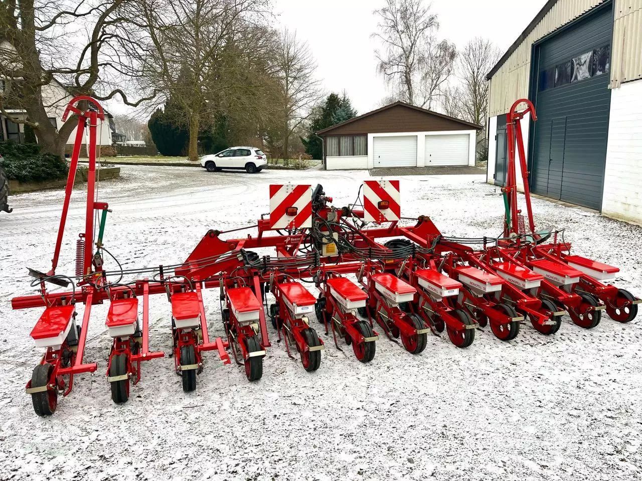 E-FARM: Kverneland monopill se - Precision drill - id FPUTZHG - €11,500 - Germany
