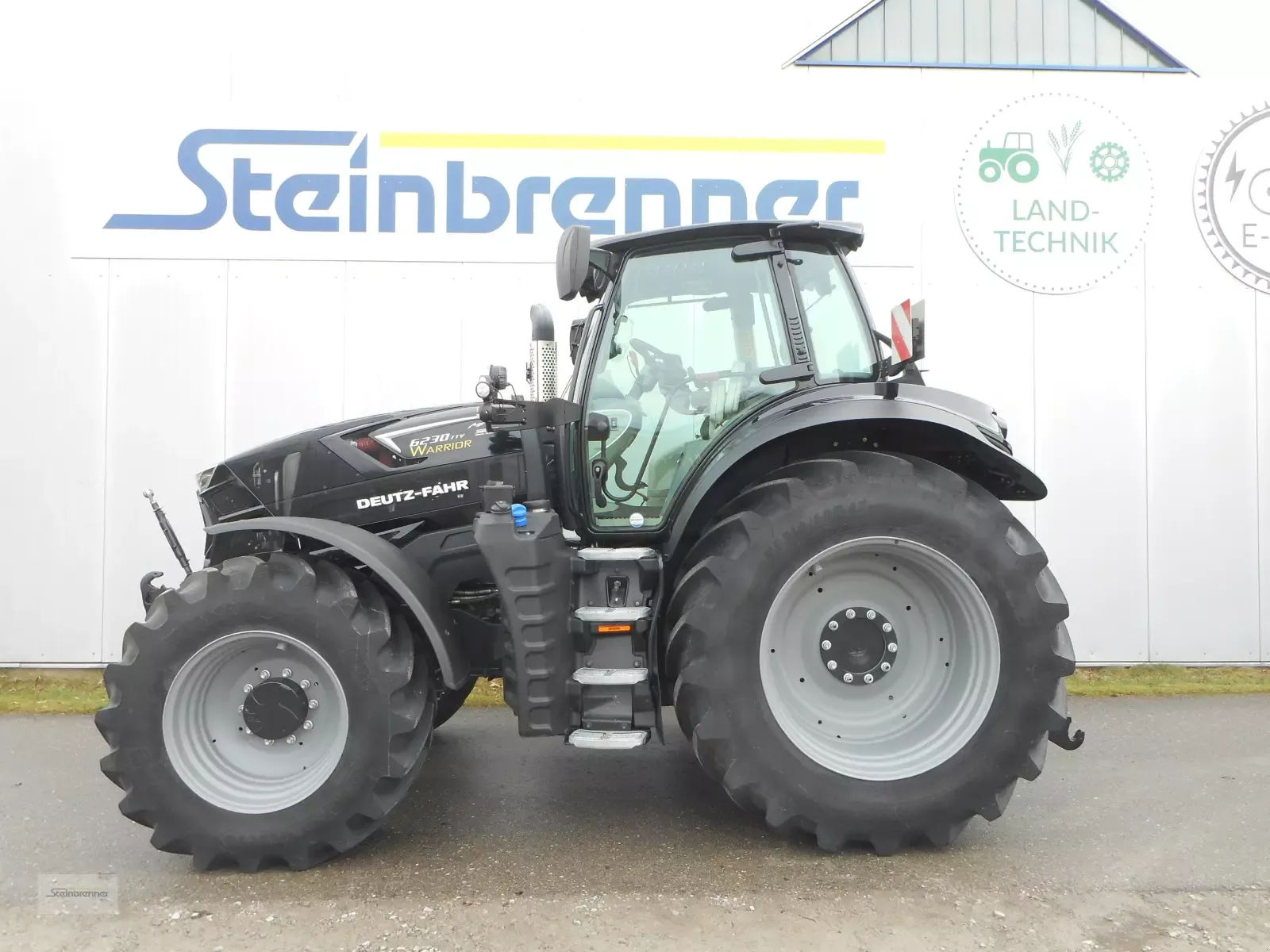 E-FARM: Deutz-Fahr Agrotron 6230 TTV - Traktor - id H1WMPX5 - 148 500 € - Motogodziny: 525 - Moc silnika: 230,Niemcy
