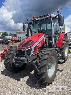 Massey Ferguson 5S.115 Трактор 99 000 €