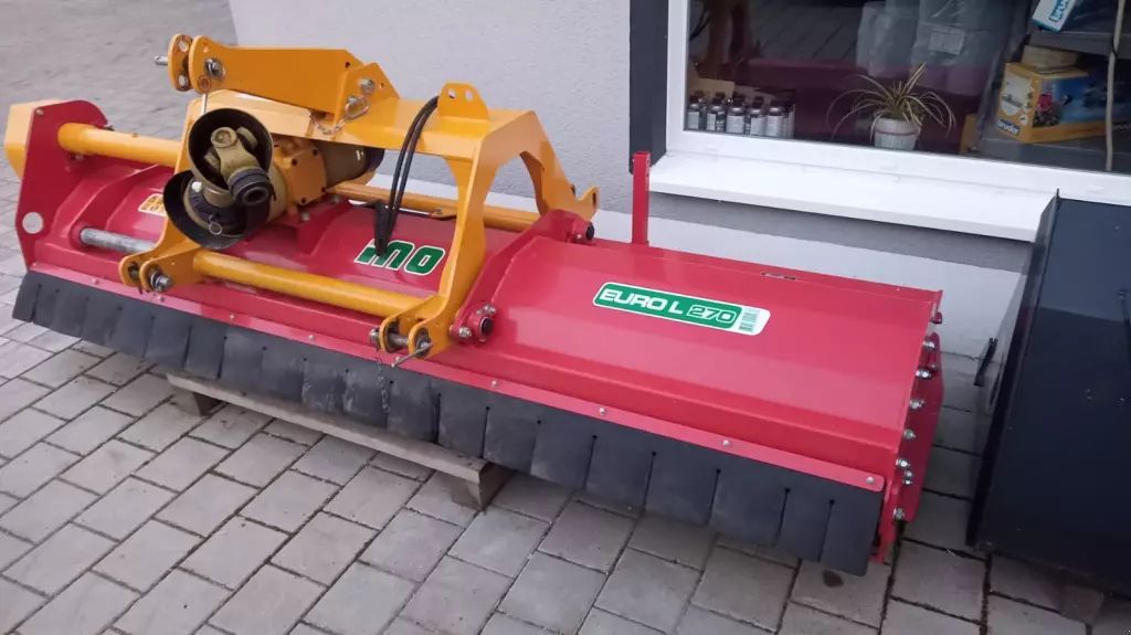 ino euro l 270 Topper €5,462