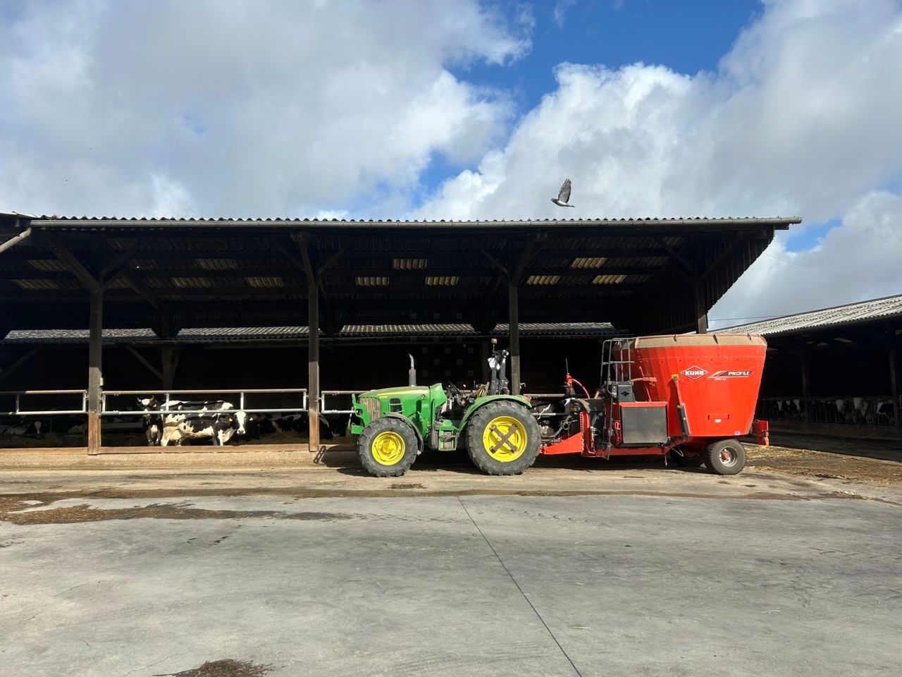 Kuhn Profile 13.1 CL Mixer feeder €30,000
