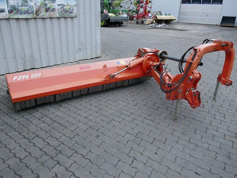 Agrimaster fzn 280 Broyeur 6 650 €