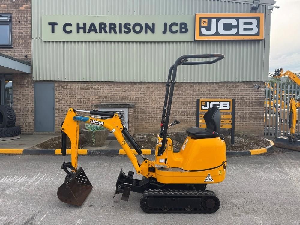 JCB 8008 Mini excavator €9,255