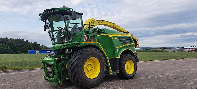John Deere 8400 Ensileuse automotrice 160 000 €