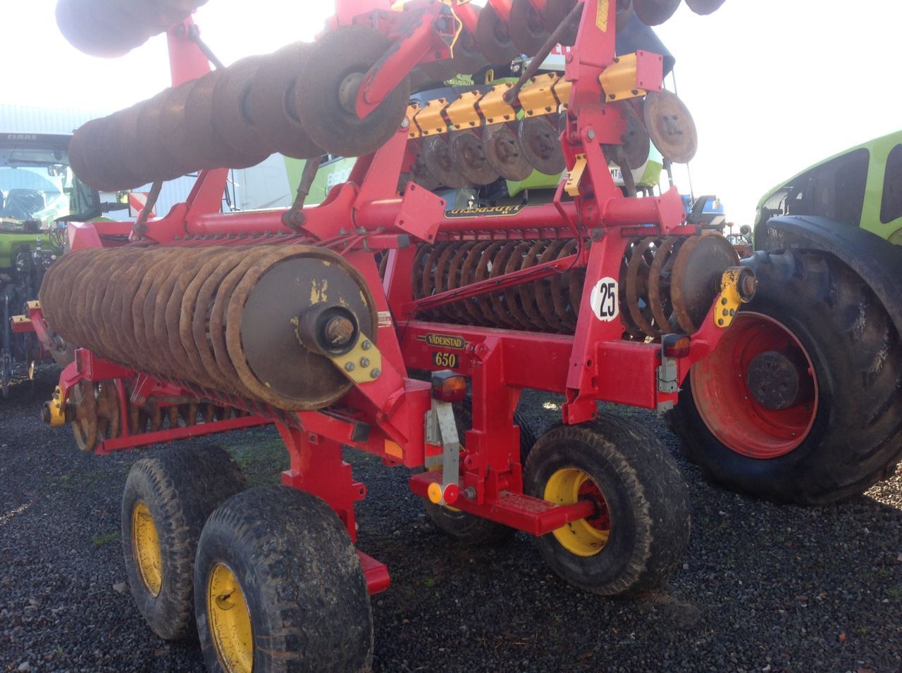 VÄDERSTAD Carrier 650 Cultivator €18,000
