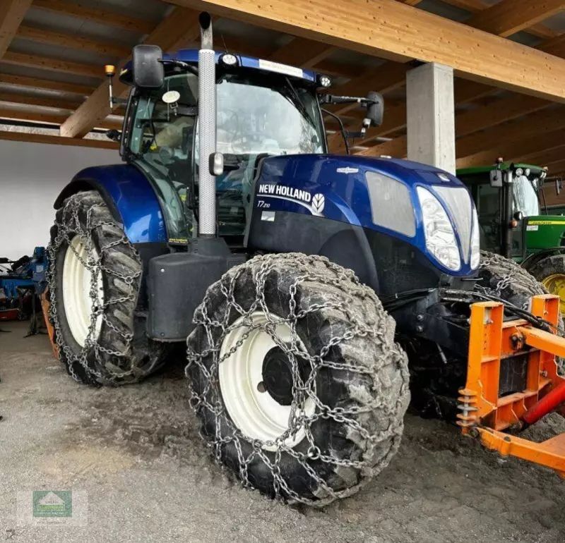 New Holland T7.210 Tractor 64.602 EUR