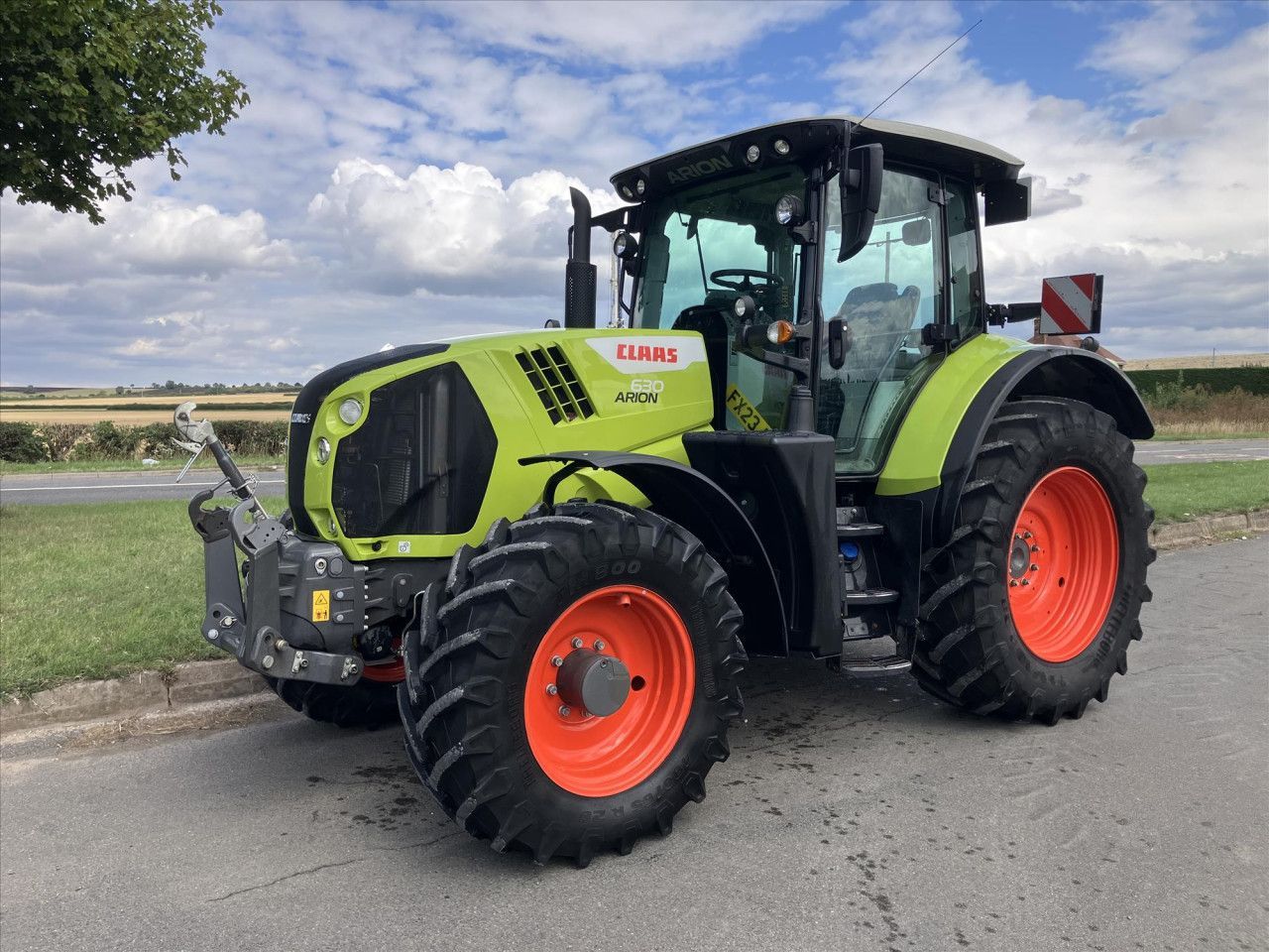 E-FARM: Claas Arion 630 - Tracteur - id GYVWCK8 - Année: 2022 - Lecture du nombre d'heure: 1 200,Puissance du moteur (chevaux): 165,Royaume-Uni
