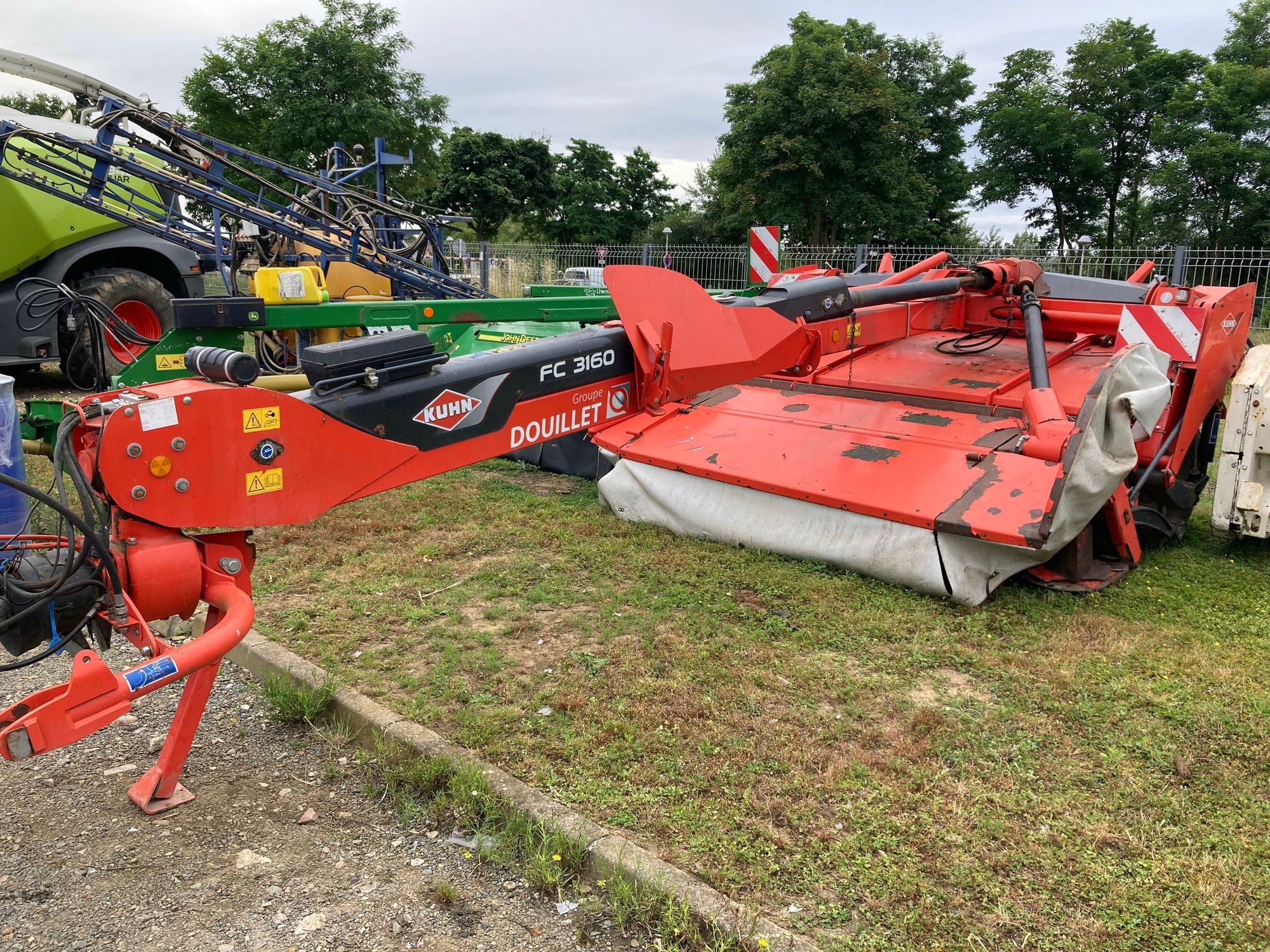 E-FARM: Kuhn FC 3160 TCD - Косилки - id CMNNZ8H - 8 500 € - Год выпуска: 2018 - Франция