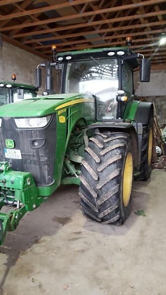 E-FARM: John Deere 8370 R - Traktor - id MDD8VFU - 195 900 EUR - Üzemóra (motor): 2499 - Motor teljesítménye (LE): 370,Németország